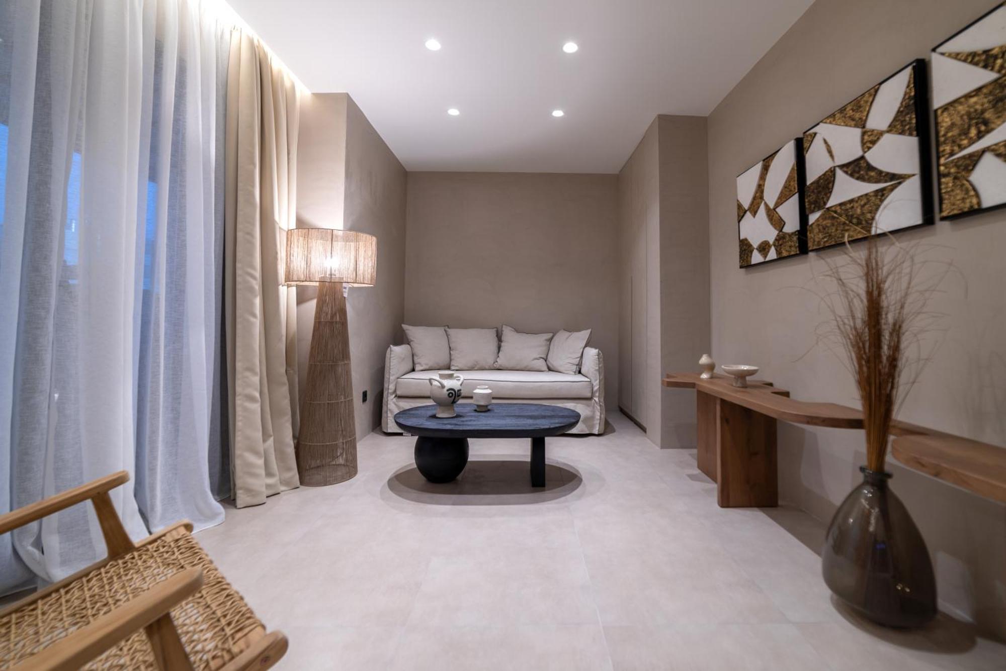 Geraniou Boutique Spot Apartment เอเธนส์ ภายนอก รูปภาพ